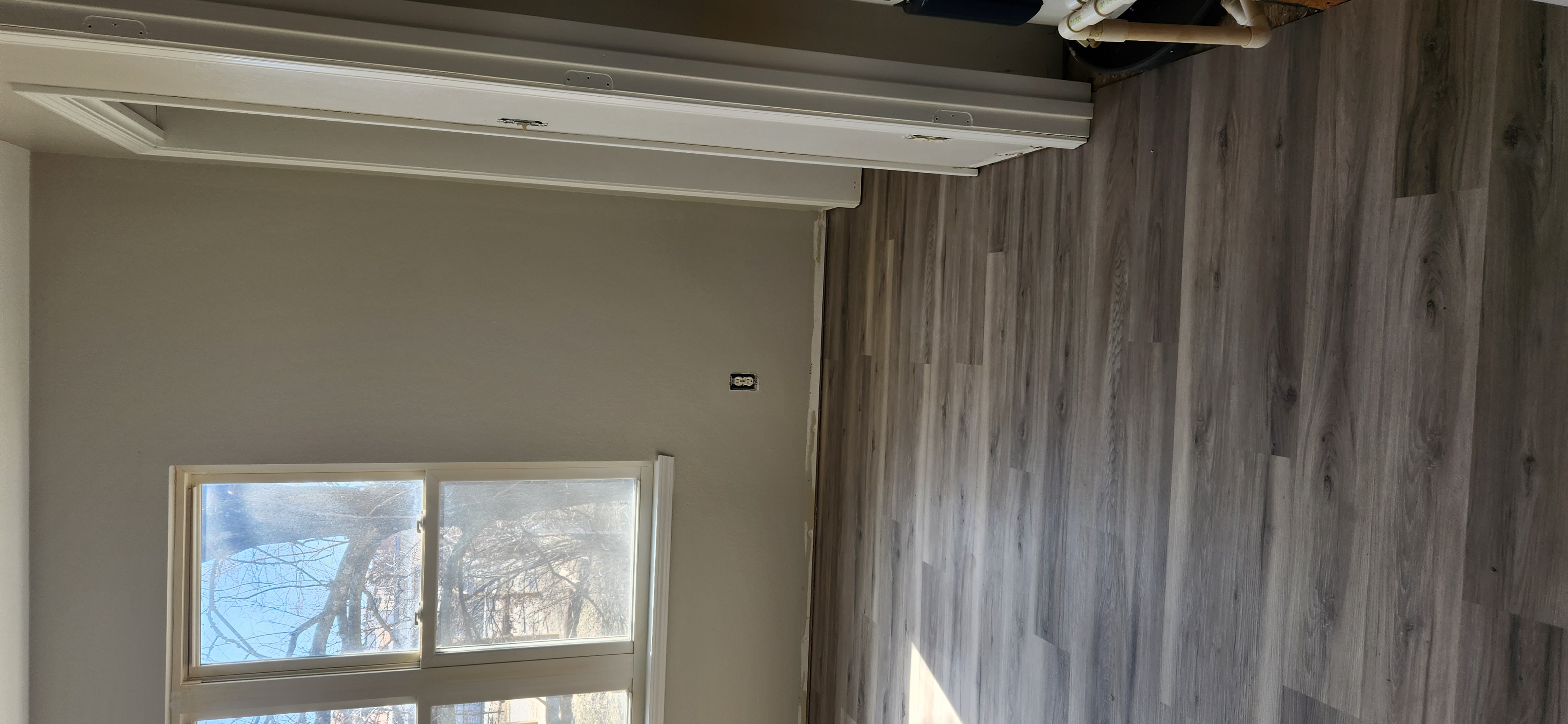 212 Green unit 1 rehab winter 2023 11.jpg